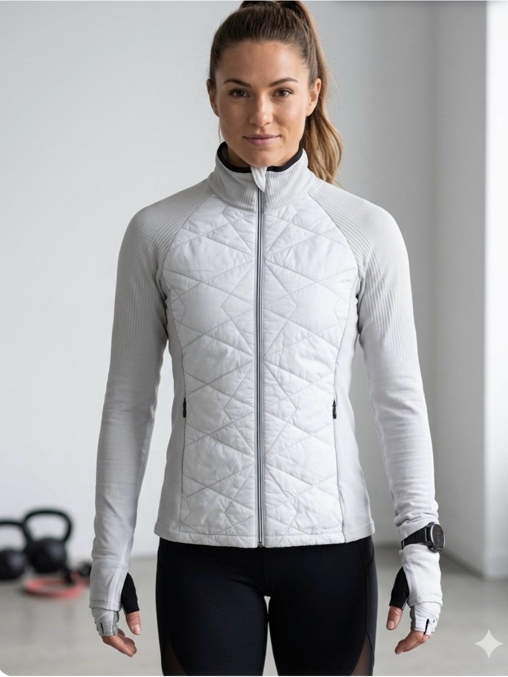 Athleta Flurry Force Women’s Small Gray Athletic Jacket Insulated Primaloft